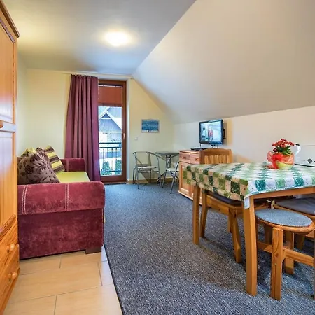 Apartment Privat Pod Lesom